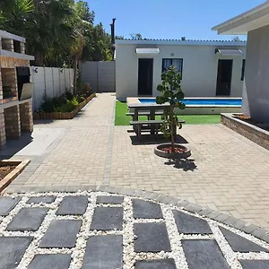 Guest house Biren Self Catering, Cape Town